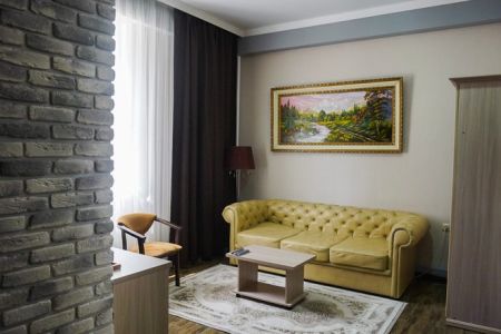 Семейный Люкс 4-местный (2-комнатный)